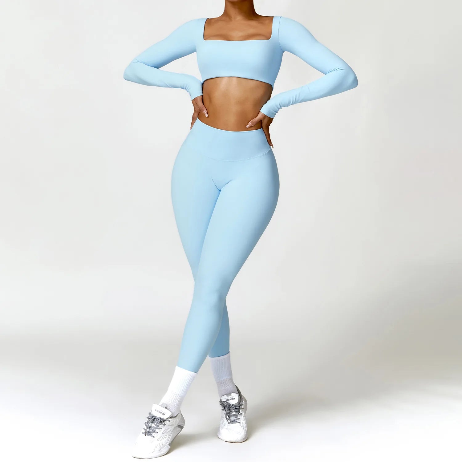 Push-up sports set: long-sleeved top and leggings (short or long)