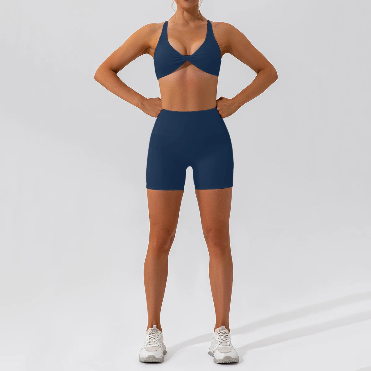 Push-up sports set: long-sleeved top and leggings (short or long)